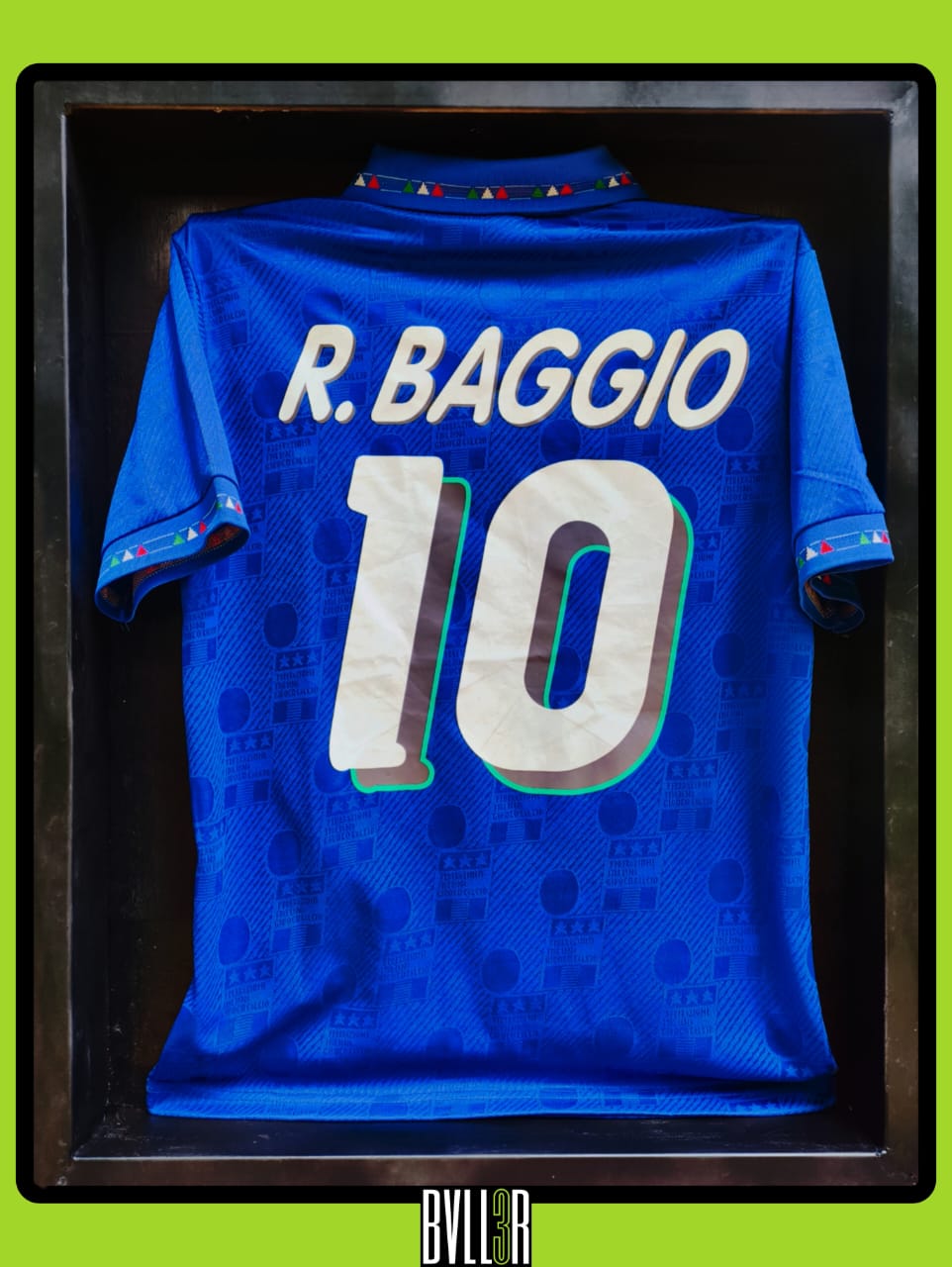 Roberto Baggio Italy 1994 World Cup Diadora kit in BVLL3R premium acrylic case, featuring iconic number 10 and full hologram match montage.
